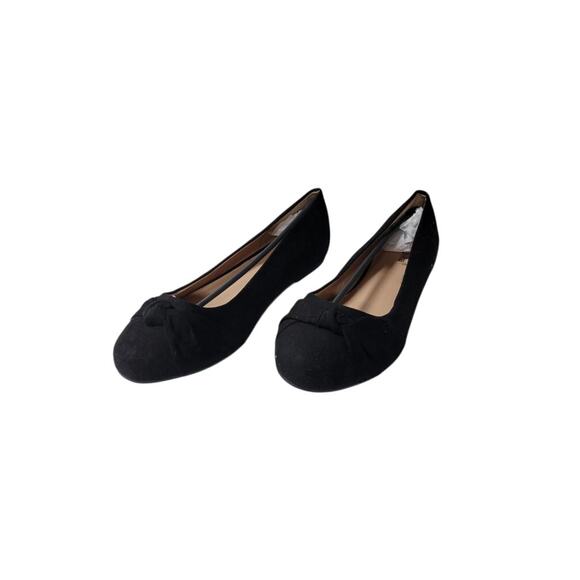 Luoika women size 8XW flat slip on Round Toe Knotted Front shoes - Picture 1 of 4